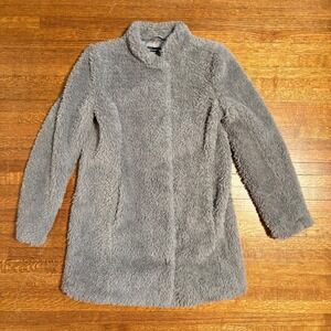 Kenneth Cole Women's Size Small New York Gray Faux Fur Teddy Coat Jacket‎